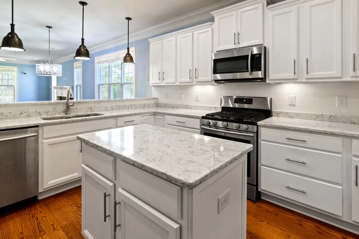 Filth & Squalor Cleanup in East Milton, FL